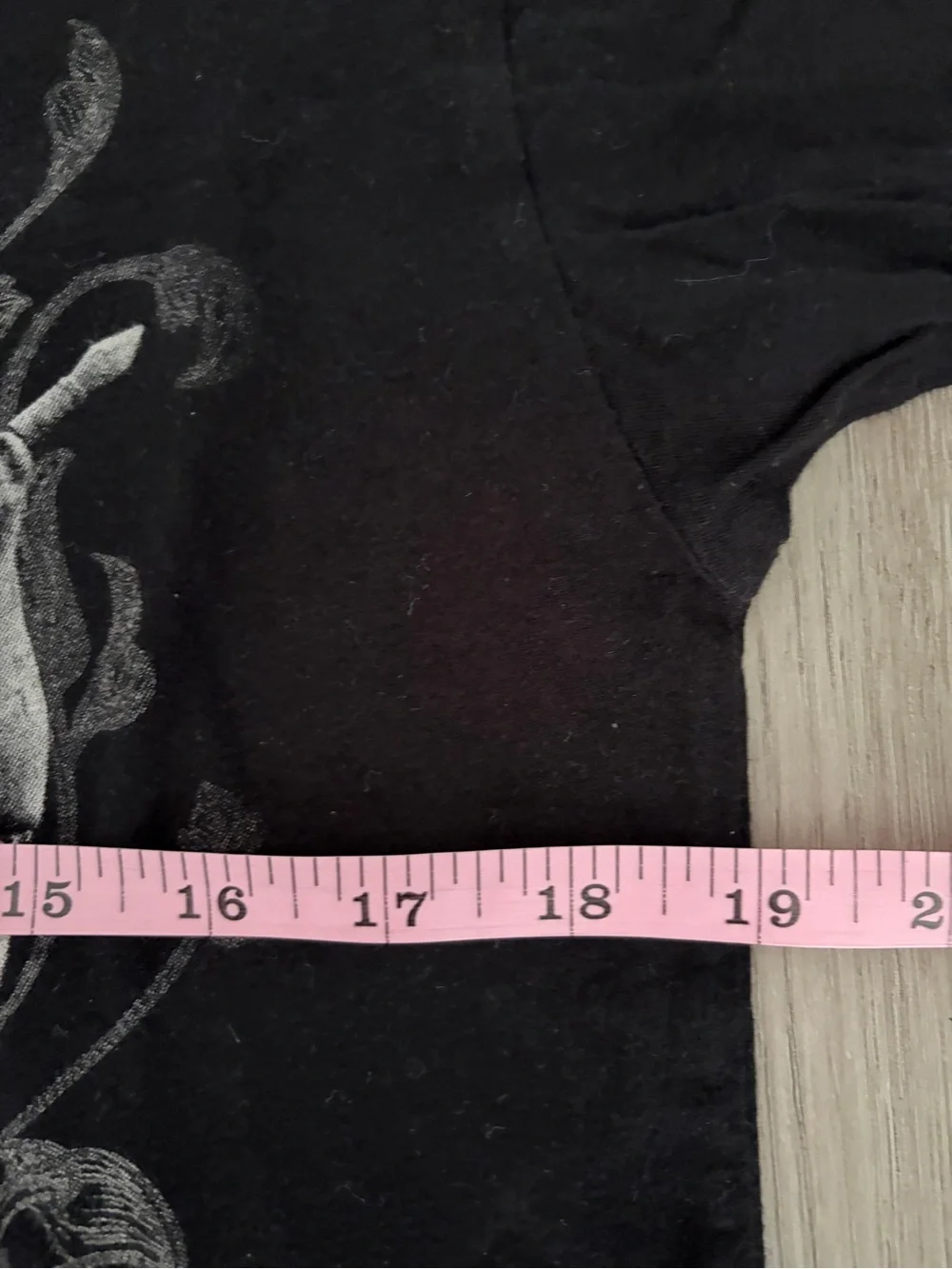 Forever 21 Black Graphic Tiger Print Tee